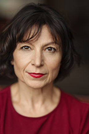 Manuela Stuesser Intro